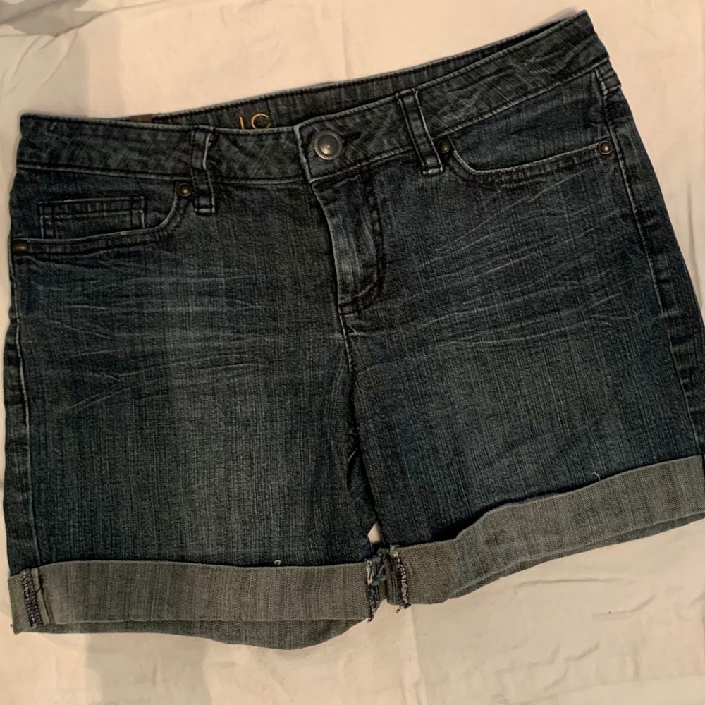 LC Lauren Conrad shorts